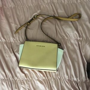 Michael Kors CrossBody With Wallet